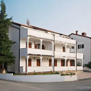 Ava Apartman Poreč
